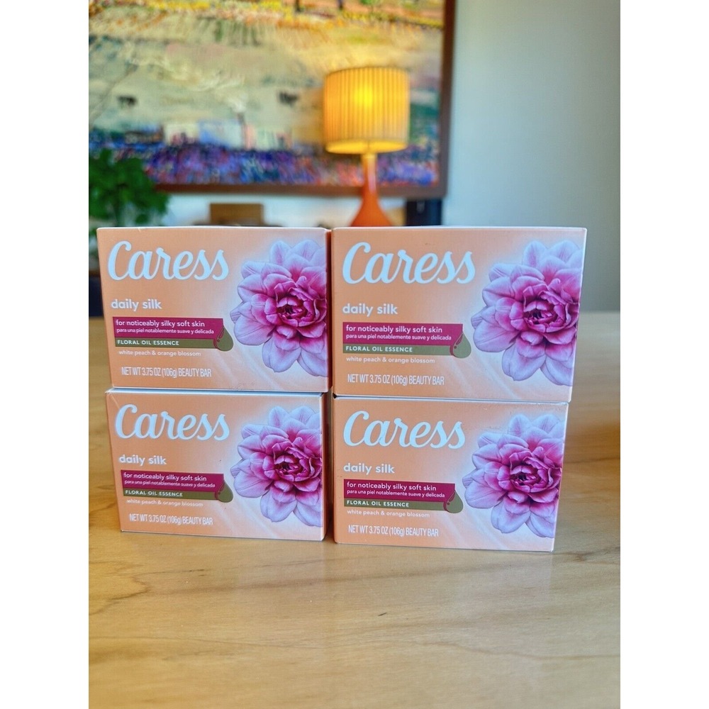 Lot Of 4 Caress Daily Silk Floral Oil Essence Silky Soft Skin Bar Soap *3.75 oz.